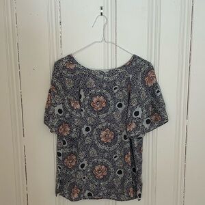 LOFT Navy and Peach Floral Short Sleeve Top